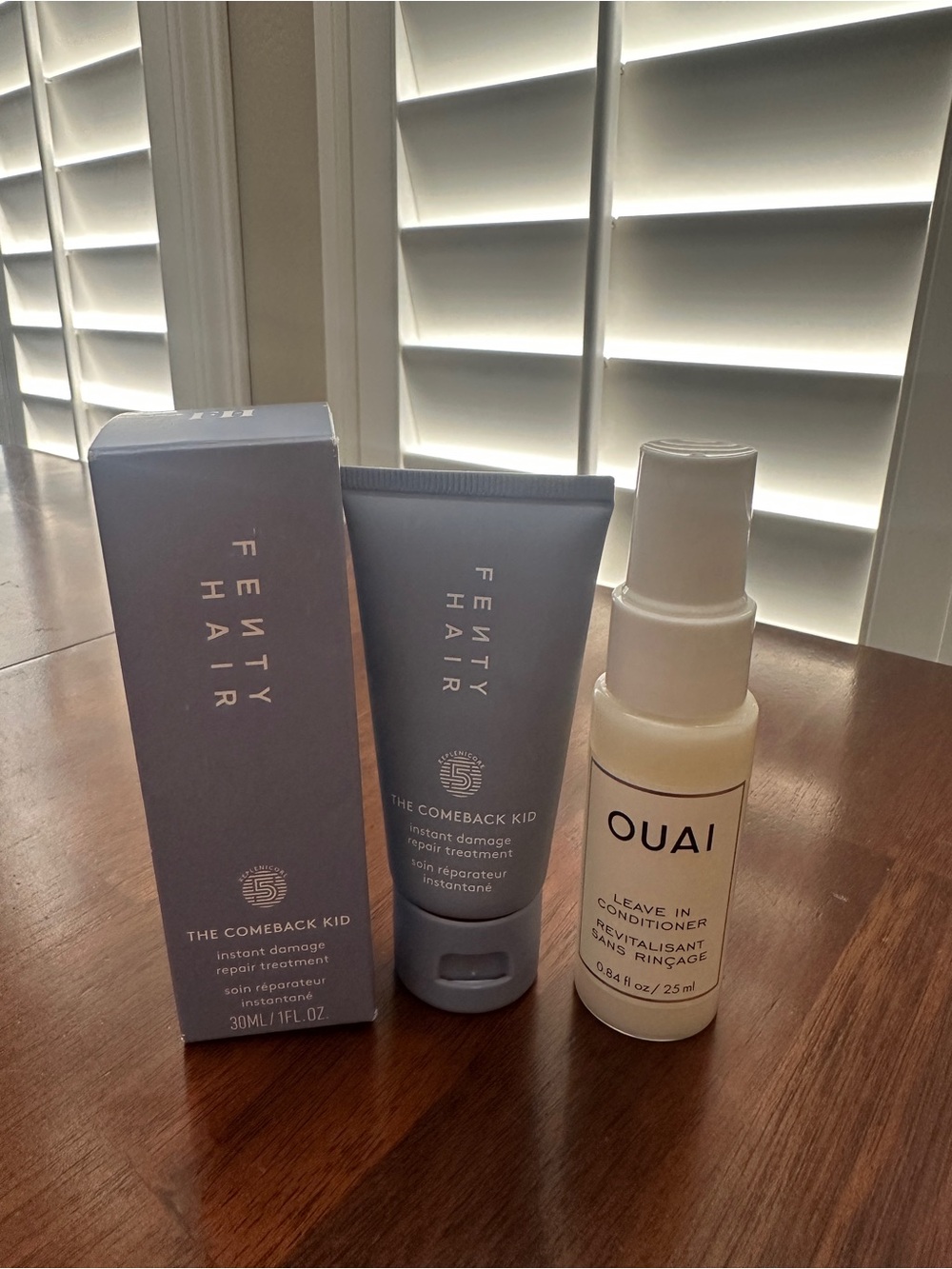 The Comeback Kid Instant Damage Repair Treatment - Ouai Leave In Conditioner